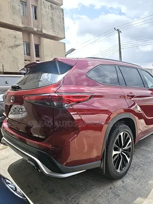 Toyota Highlander XSE 2021
