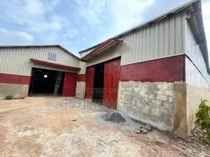 2bay Warehouse