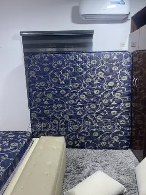 Vitafoam Ultra Sizzler Memory Foam Mattress 6x6x10 – Well Maintained