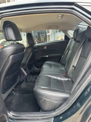 Toyota Avalon 2016