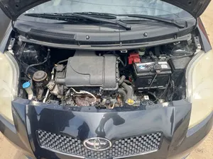 Toyota Yaris 1.5 Liftback 2008 Black