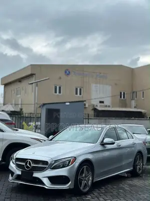 Mercedes-Benz C300 2016 Silver
