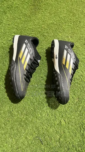 Adidas F50 Black Canvas Boot(40)