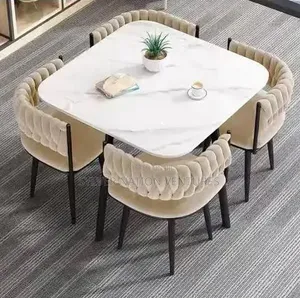 Four Seater Dinning Table