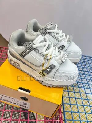 Original Louis Vuitton Kids Trainer Size: 26 To 37