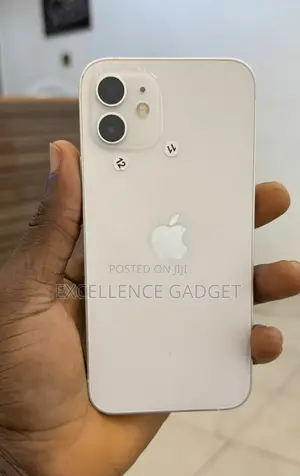 Apple iPhone 12 64 GB White