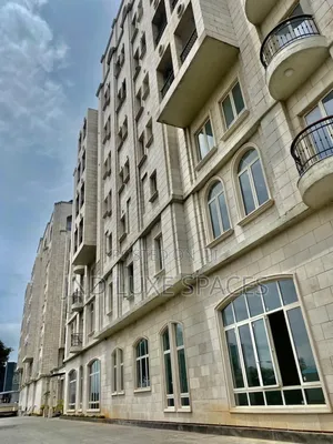 4bdrm Apartment in Victoria Island for rent