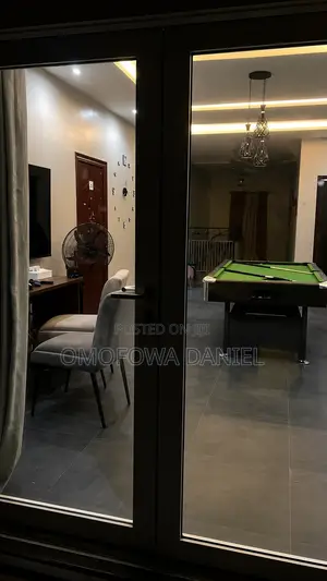 Lekki Luxury Apartment Shortlet