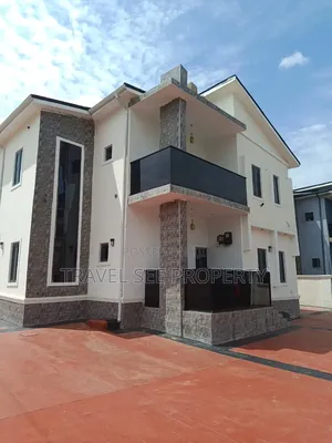 Furnished 4bdrm Duplex in Private Estate for sale