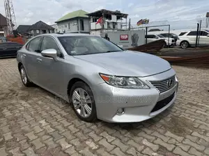 Lexus ES 2013 Silver
