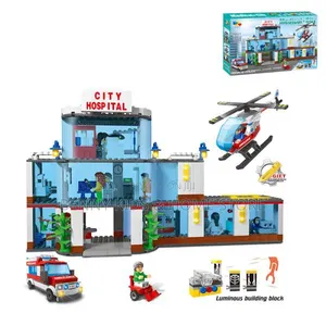 City Hospital Building Blocks With Helicopters