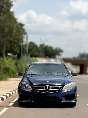 Mercedes-Benz E350 2014 Blue