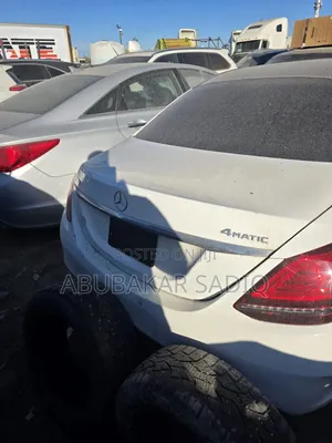 Mercedes-Benz C300 2020 White