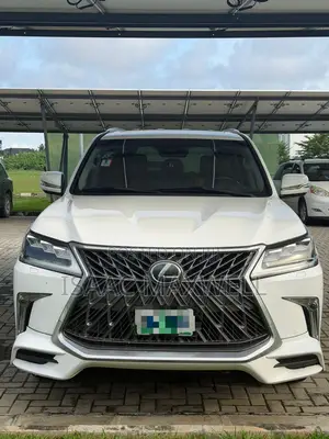 Lexus LX 570 (5 seats) AWD 2016 White