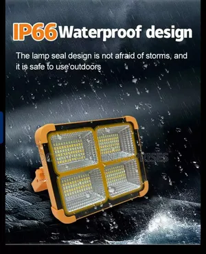 4 Eyes Solar Light