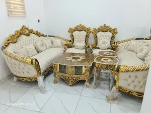 Kings Royal Sofa by 7seaters