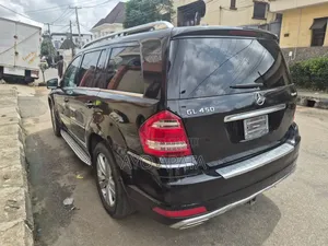 Mercedes-Benz GL-Class 2010 Black