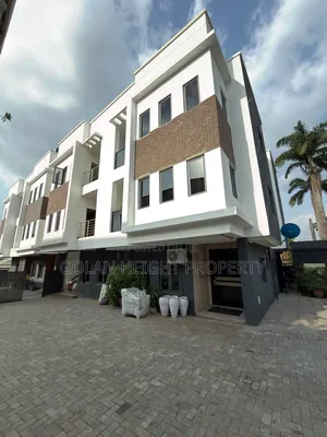 4bdrm Townhouse/Terrace in Wuse 2 for sale