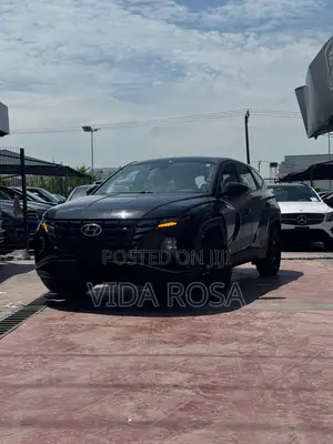 Hyundai Tucson SE 2022 Black