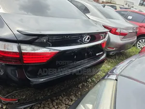 Lexus ES 2015 Black