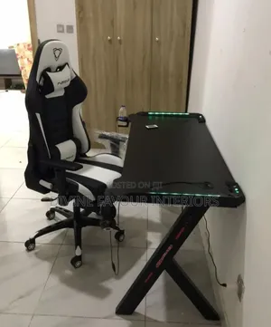 Game Desk With Office Chair