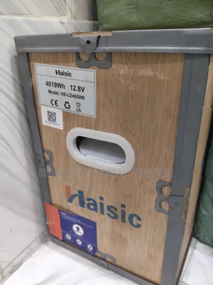 Haisic All in One Solar Generator 4kwh With 1.5kva Hybrid Inverter