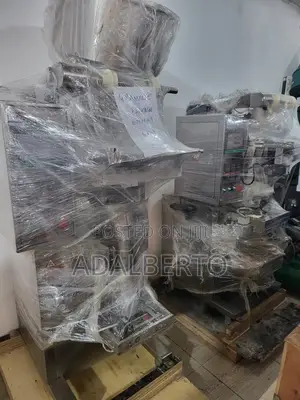 Granule Packaging Machine