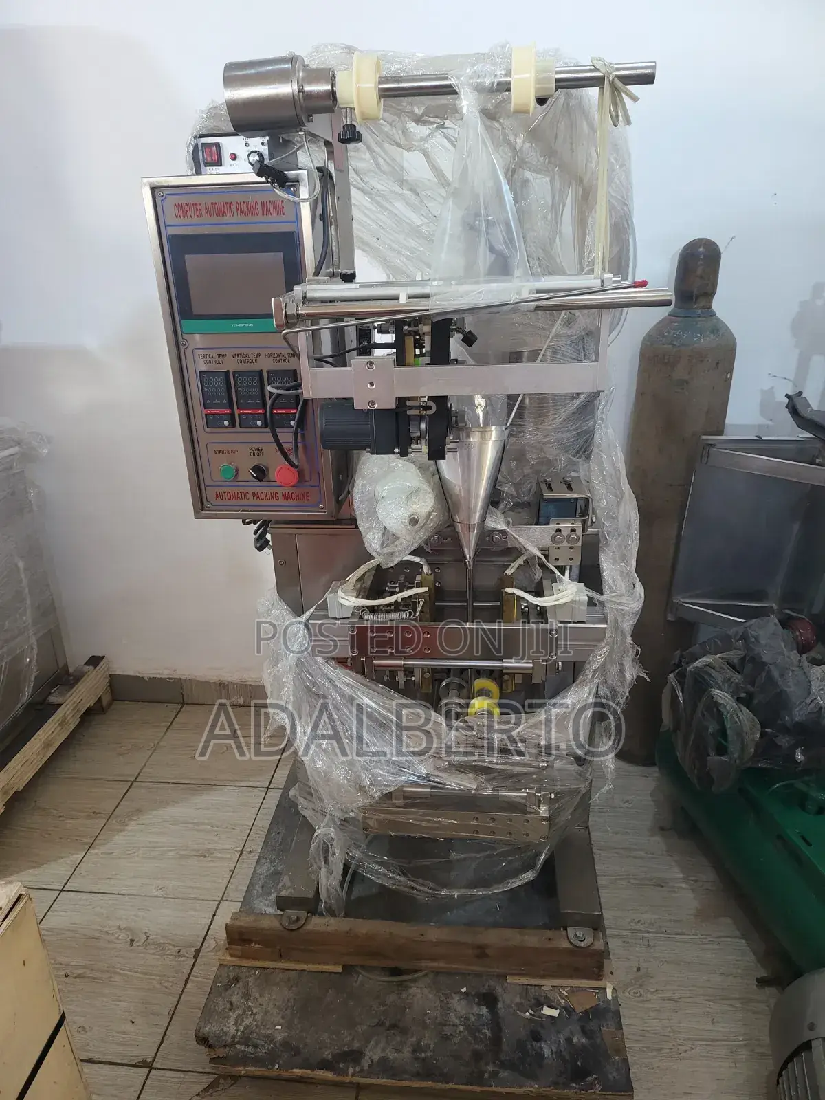 Granule Packaging Machine