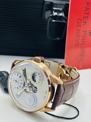 Automatic Patek Philippine Leather Wristwatch