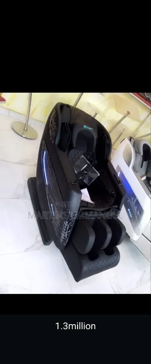Massage Chair / Recliner / Relaxation Chiar