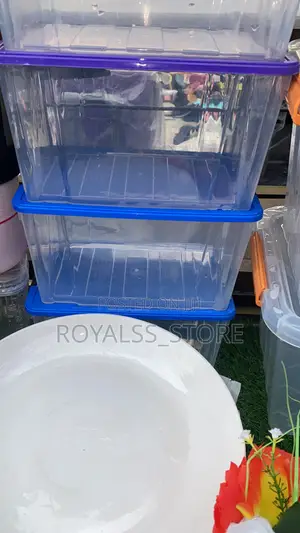 Plastic Food Storage Container
