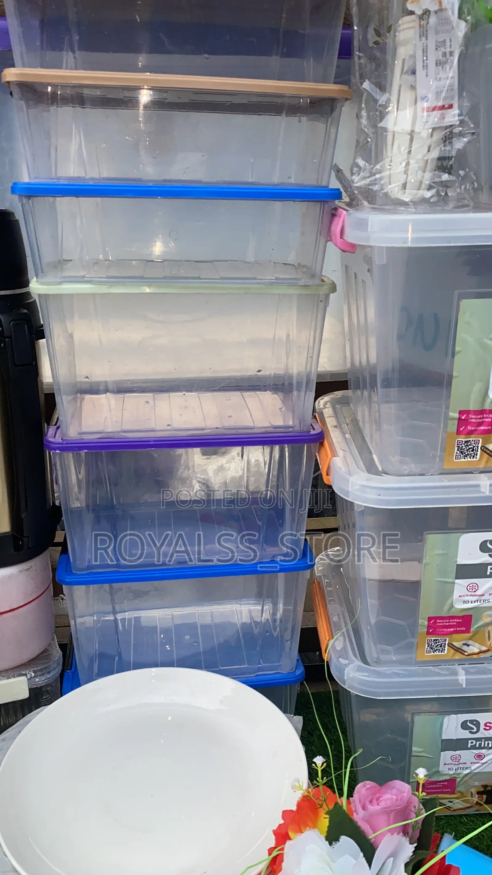 Plastic Food Storage Container