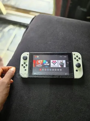 Clean Nintendo Switch Version 2 Hacked With 8 Games Available