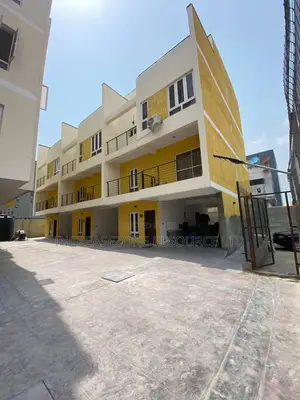 4bdrm Townhouse/Terrace in Ikate for sale