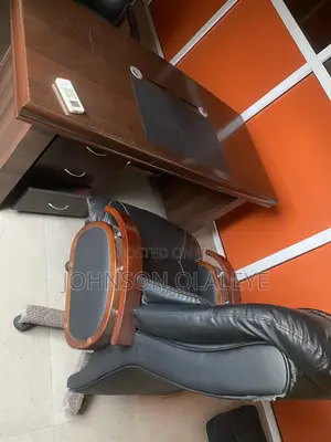 Executive Chair