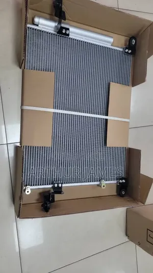 Brand New Condenser Toyota Tundra 2022 / 2025
