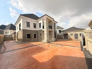 5bdrm Duplex in Galadimawa for sale