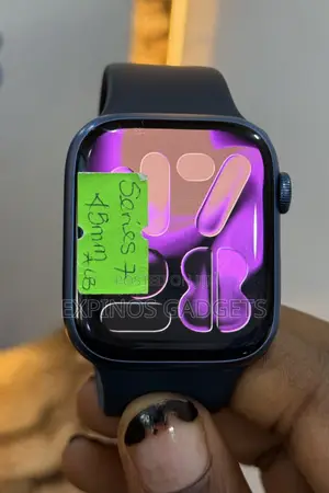 Apple Watch Series 7 - 45mm.