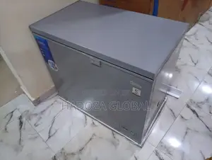 Midea 249l Chest Freezer – Fast Cooling Energy Saving