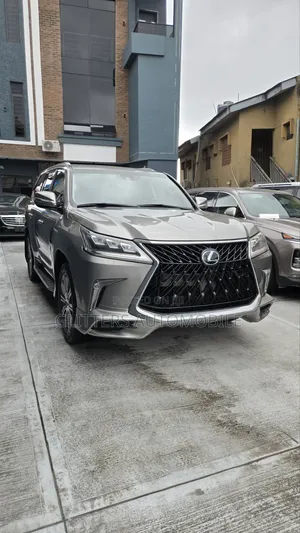 Lexus LX 2018 Beige