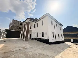 5bdrm Duplex in Galadimawa for sale
