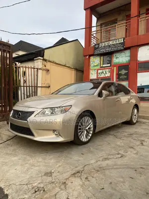 Lexus ES 2014 Gold