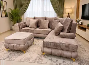 Luxury L Shape With Table and Trow Pillows