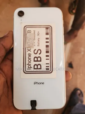 Apple iPhone XR 128 GB White