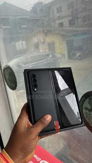 Samsung Galaxy Z Fold 3 256 GB Black