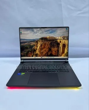 New Laptop Asus ROG Strix G16 G614 16GB Intel Core i7 SSD 1T