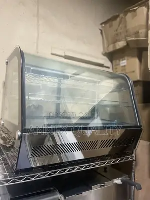 Luxurious Cake Display