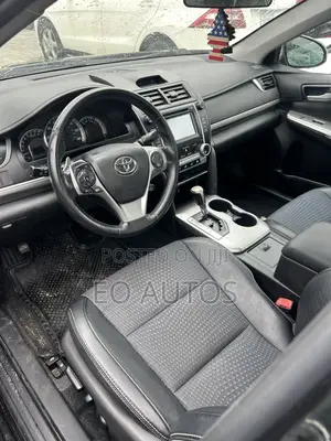 Toyota Camry SE 4dr Sedan (2.5L 4cyl 6A) 2014 Black
