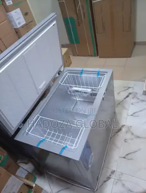 Powerful Midea Deep Freezer 249l Capacity