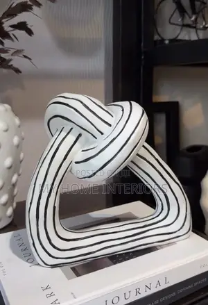 Arabian Knot Decor Piece